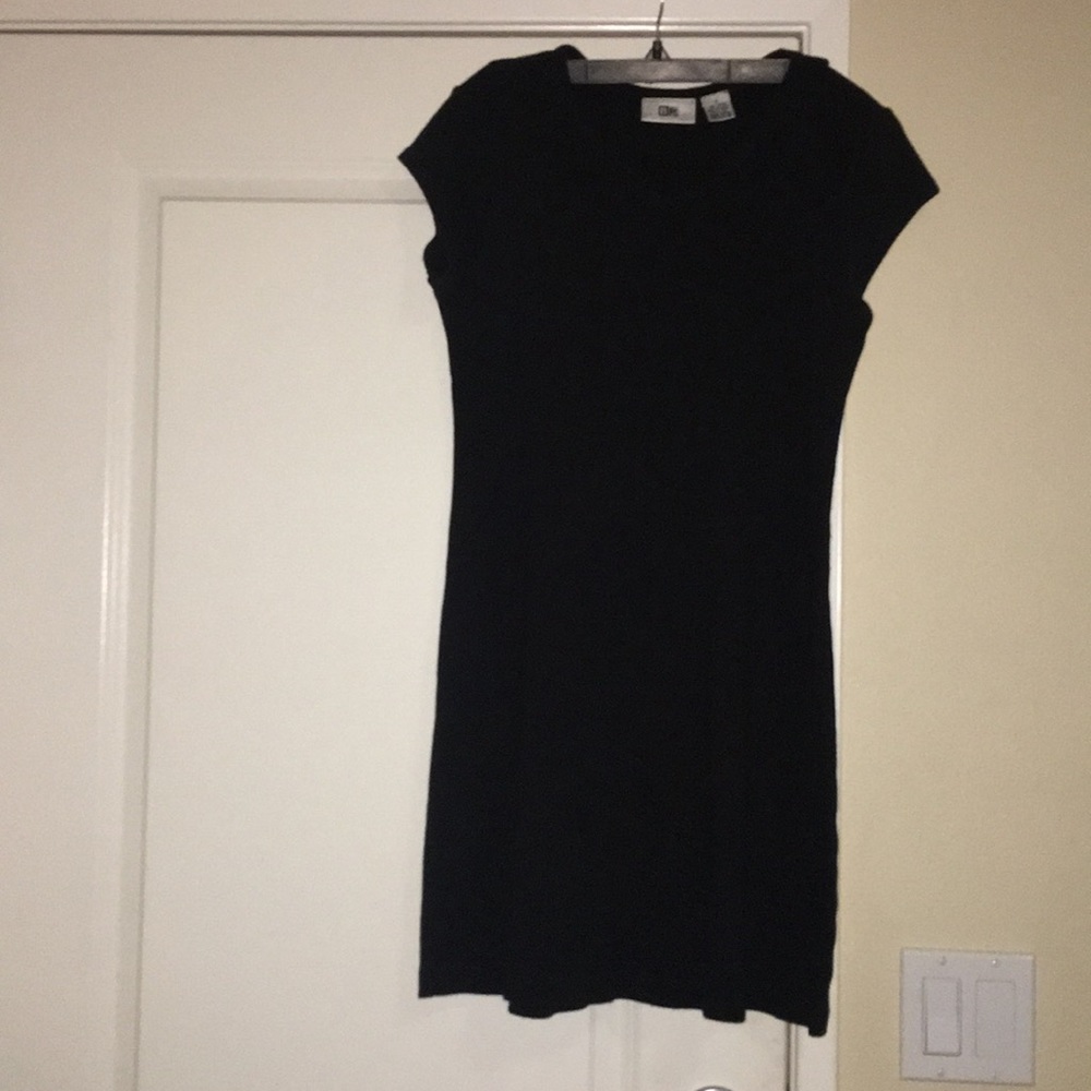 🌻2 FOR $20👒 Black dress